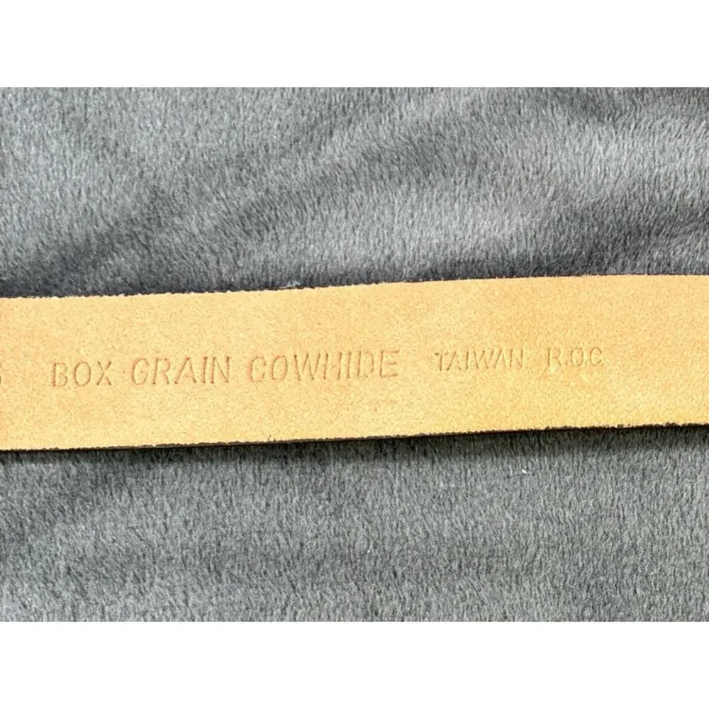 YSL Yves Saint Laurent Brown Skinny Pebble Box Grain Cowhide Belt Sz. 38/95